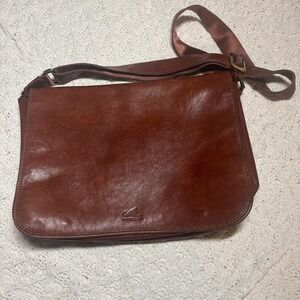 Cristina Rui Genuine Leather Crossbody Bag Brown Solid Medium Made in Italy‎